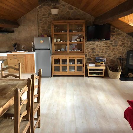 Charmant appartement dans le village/Coqueto apartamento en el pueblecito La Cabanasse Extérieur photo
