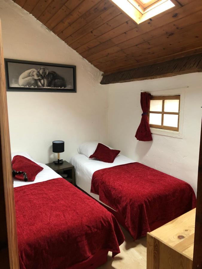 Charmant appartement dans le village/Coqueto apartamento en el pueblecito La Cabanasse Extérieur photo